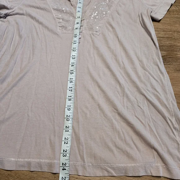 Eddie Bauer Light Pink Embellished Short Sleeve Tee Large - Picture 4 of 5